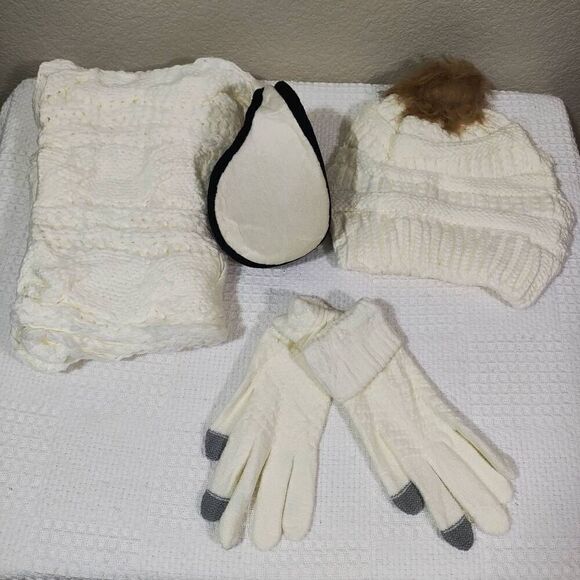 Winter Ivory Accessory 4 Piece Set -P - Picture 2 of 4